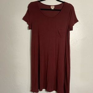 MAROON TSHIRT DRESS